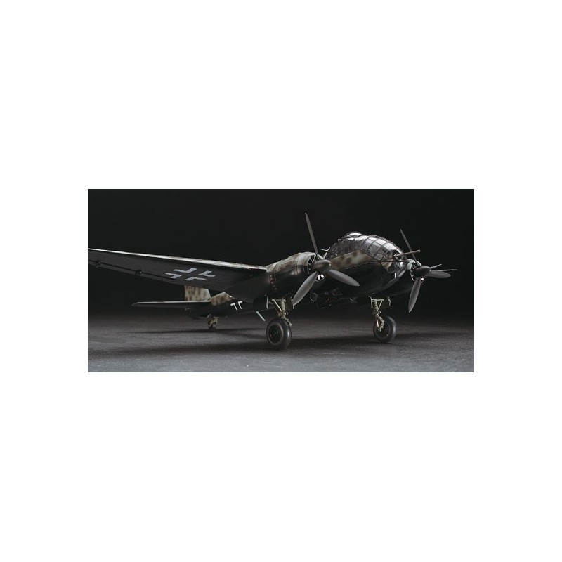 Maquette d'avion en plastique JUNKERS Ju188A/E 1/72