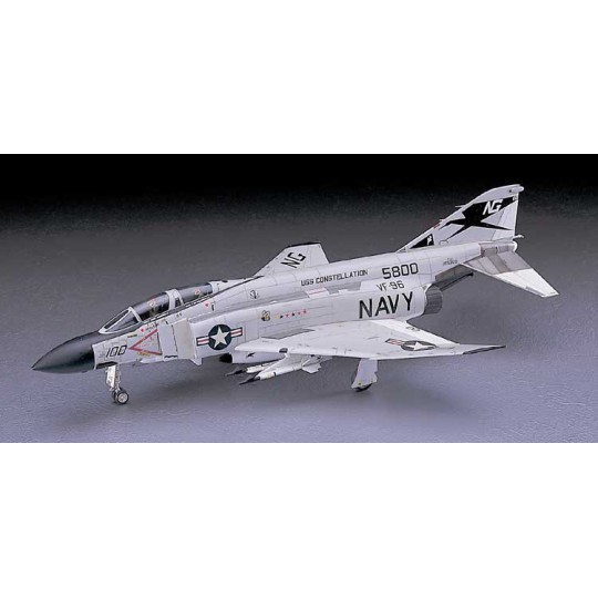 Maquette d'avion en plastique F-4J PHANTOM II (PT6) 1/48 Maquette d'avion en plastique F-4J PHANTOM II (PT6) 1/48