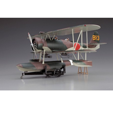 Maquette d'avion en plastique E8N1 DAVE 1/48 Maquette d'avion en plastique E8N1 DAVE 1/48