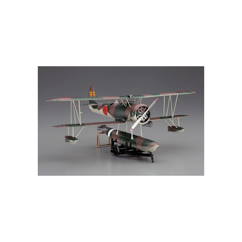 Maquette d'avion en plastique E8N1 DAVE 1/48