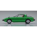 Maquette de voiture en plastique Mazda Savanna RX-7 (SA22C) 1/24 Maquette de voiture en plastique Mazda Savanna RX-7 (SA22C) 1/24