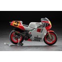 Maquette de moto en plastique YAMAHA YZR500 1988 1/12 Maquette de moto en plastique YAMAHA YZR500 1988 1/12