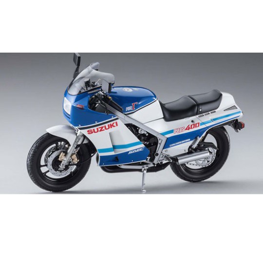 Maquette de moto en plastique SUZUKI RG400 Gamma 1/12 Maquette de moto en plastique SUZUKI RG400 Gamma 1/12