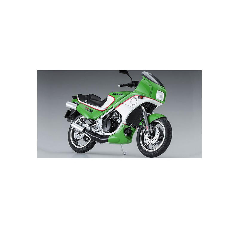Maquette de moto en plastique Kawasaki KR250 (KR250A) 1/12
