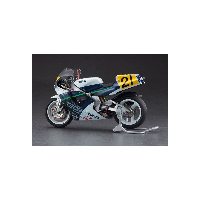 Maquette de moto en plastique YZR500 Tech 21 1989 1/12