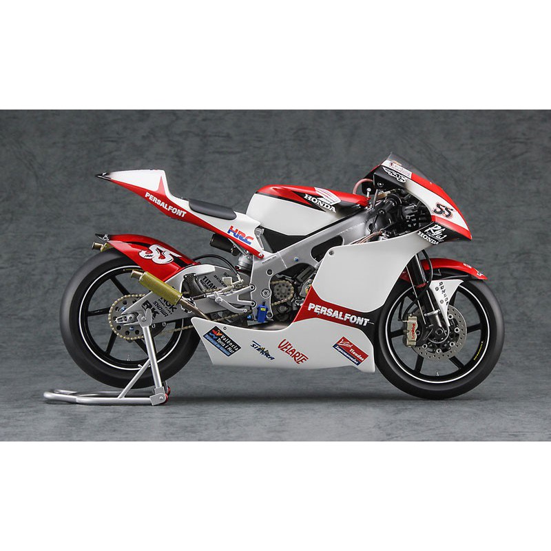 Maquette de moto en plastique Honda RS250RW 2009 WGP 250 1/12 Maquette de moto en plastique Honda RS250RW 2009 WGP 250 1/12