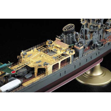 Maquette de Bateau en plastique IJN CRUISER YAHAGI 1/350 Maquette de Bateau en plastique IJN CRUISER YAHAGI 1/350
