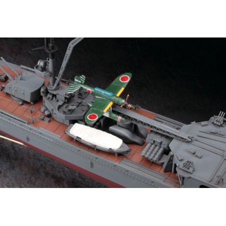 Maquette de Bateau en plastique IJN CRUISER YAHAGI 1/350 Maquette de Bateau en plastique IJN CRUISER YAHAGI 1/350