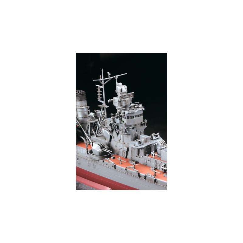 Maquette de Bateau en plastique IJN CRUISER YAHAGI 1/350