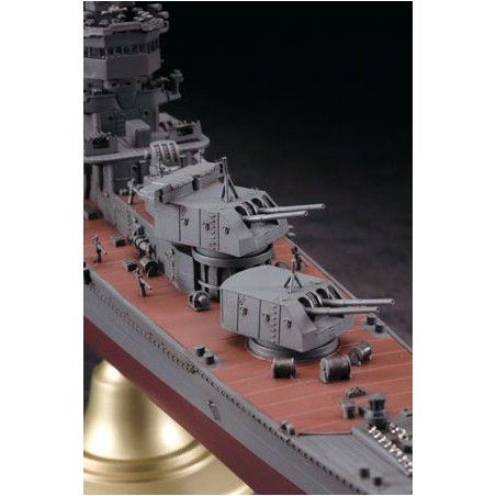 Maquette de Bateau en plastique IJN CRUISER YAHAGI 1/350 Maquette de Bateau en plastique IJN CRUISER YAHAGI 1/350