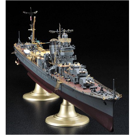 Maquette de Bateau en plastique IJN CRUISER YAHAGI 1/350 Maquette de Bateau en plastique IJN CRUISER YAHAGI 1/350