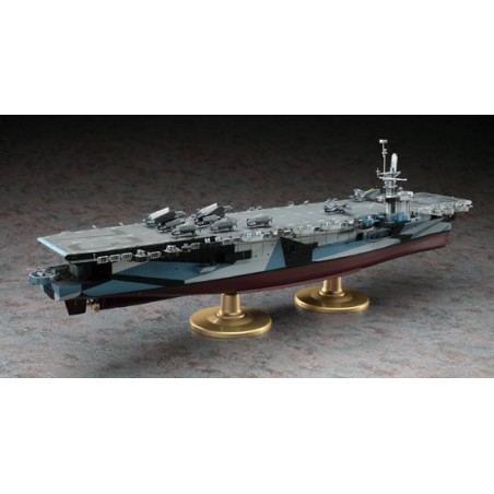 Maquette de Bateau en plastique USS GAMBIER BAY 1/350 Maquette de Bateau en plastique USS GAMBIER BAY 1/350
