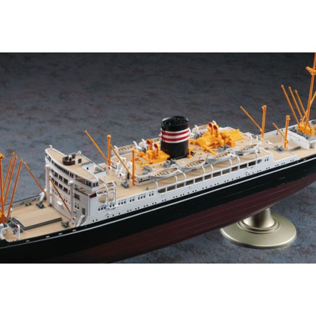 Maquette de Bateau en plastique Z28N.Y.K. HIKAWAMARU 1/350 Maquette de Bateau en plastique Z28N.Y.K. HIKAWAMARU 1/350