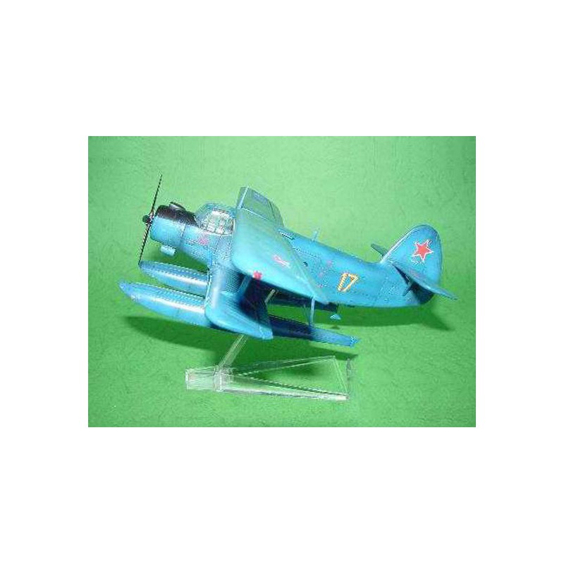 Maquette d'avion en plastique Antonov An-2V Colt on float