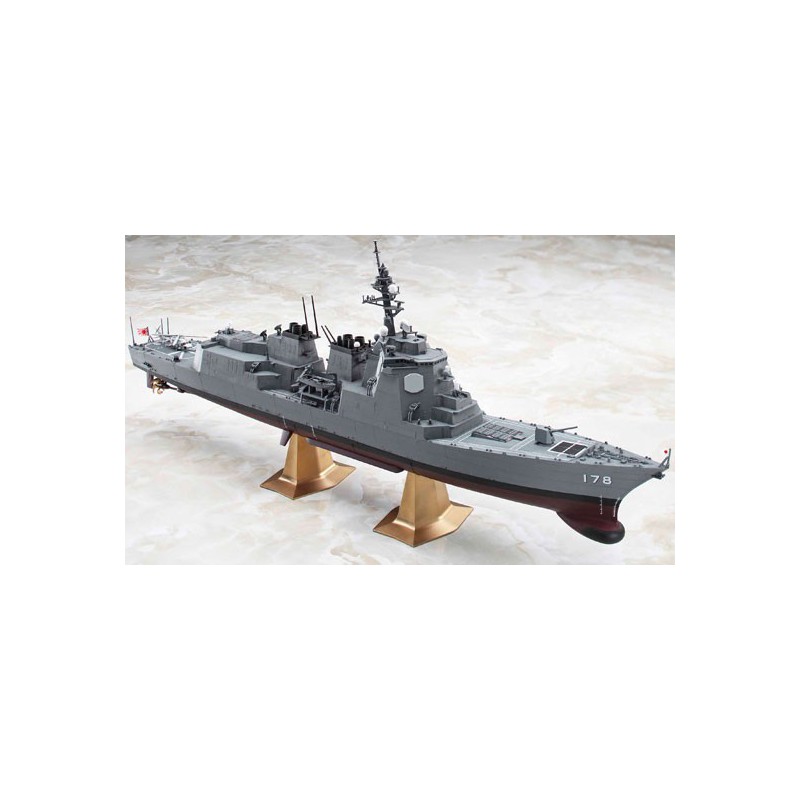 Maquette de Bateau en plastique DDG ASHIGARA 1/450