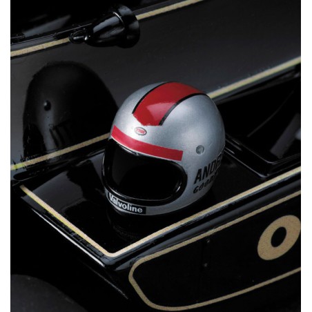 Maquette de voiture en plastique Lotus 79 detail up version 1/20 Maquette de voiture en plastique Lotus 79 detail up version 1/20