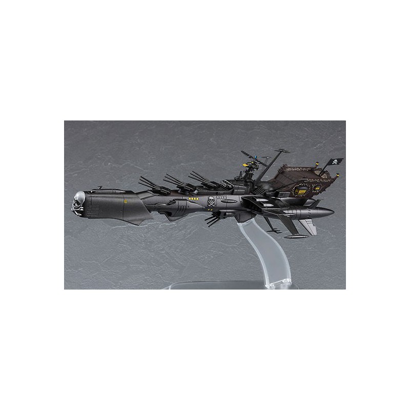 Modèle de science-fiction en plastique Arcadia 3rd Space Pirate Battleship 1/2500