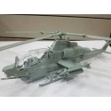 Maquette d'hélicoptère en plastique USMC AH-1Z Shark Mouth 1/35 Maquette d'hélicoptère en plastique USMC AH-1Z Shark Mouth 1/35