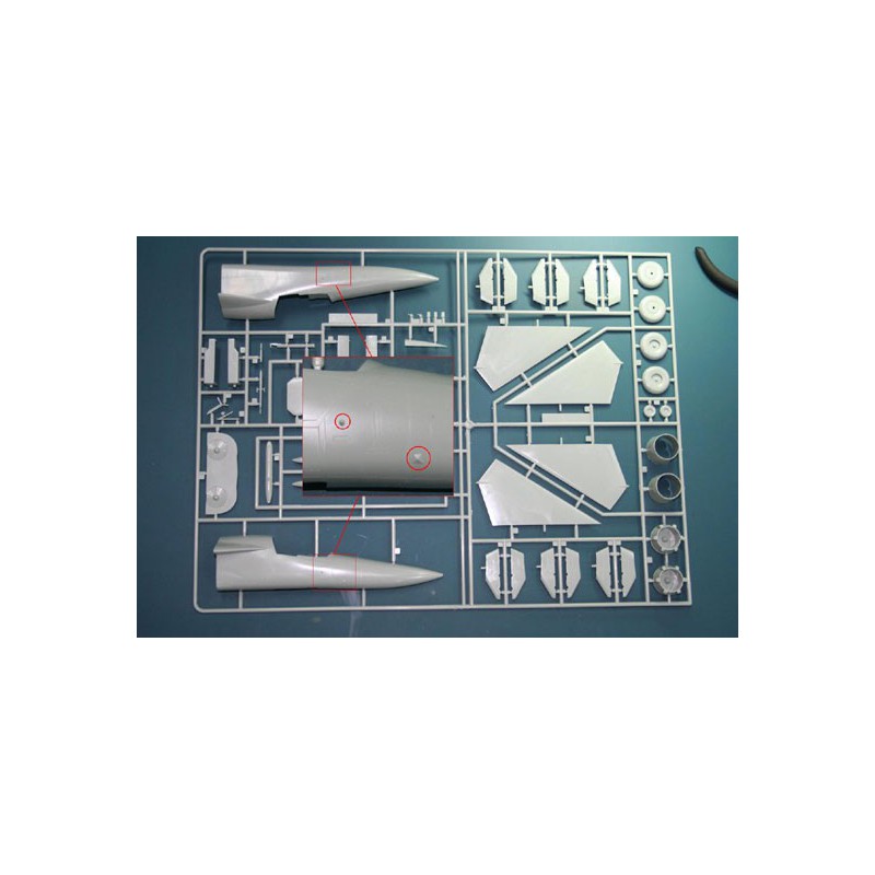 Maquette d'avion en plastique F-111C Australian AF 1/48
