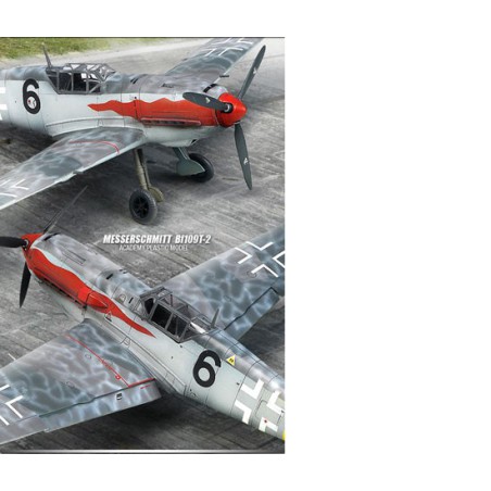 Maquette d'avion en plastique Messerschmitt BF109T-2 1/48 Maquette d'avion en plastique Messerschmitt BF109T-2 1/48