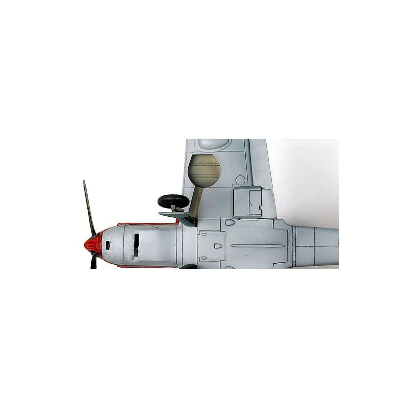 Maquette d'avion en plastique Messerschmitt BF109T-2 1/48