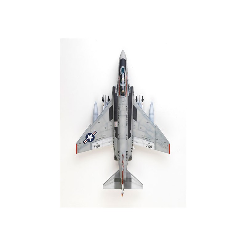 Maquette d'avion en plastique F-4B Phantom MCP 1/48