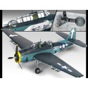 Maquette d'avion en plastique TBM-3 USS Bunker Hill 1/48 Maquette d'avion en plastique TBM-3 USS Bunker Hill 1/48