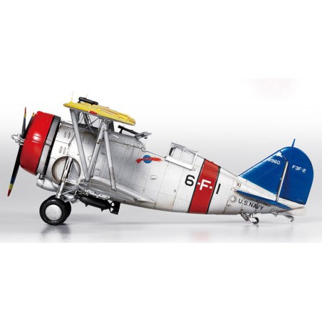 Maquette d'avion en plastique USN F3F-2 VF-6 Fighting Six 1/48 Maquette d'avion en plastique USN F3F-2 VF-6 Fighting Six 1/48