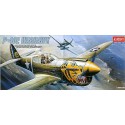Maquette d'avion en plastique P-40 E Warhawk 1/72 Maquette d'avion en plastique P-40 E Warhawk 1/72