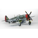 Maquette d'avion en plastique P-47D & F-86E As Gabreski 1/72 Maquette d'avion en plastique P-47D & F-86E As Gabreski 1/72