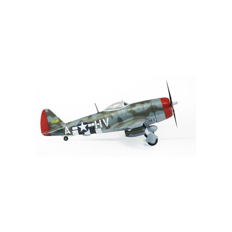 Maquette d'avion en plastique P-47D & F-86E As Gabreski 1/72
