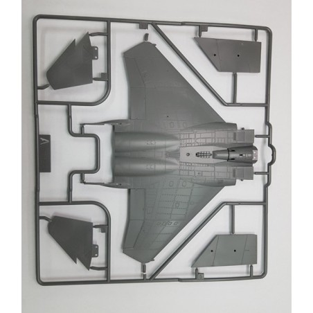 Maquette d'avion en plastique USAF F-15E 33th 1/72 Maquette d'avion en plastique USAF F-15E 33th 1/72