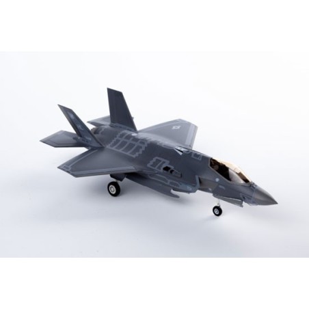 Maquette d'avion en plastique F-35A Seven Nations 1/72 Maquette d'avion en plastique F-35A Seven Nations 1/72
