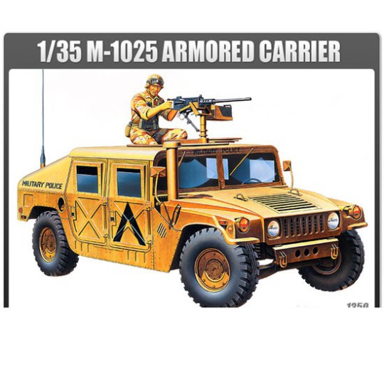 Maquette de Char en plastique M-1025 ARMORED CARRIER 1/35 Maquette de Char en plastique M-1025 ARMORED CARRIER 1/35