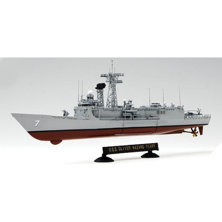 Maquette de Bateau en plastique USS PERRY FFG-71/350 Maquette de Bateau en plastique USS PERRY FFG-71/350