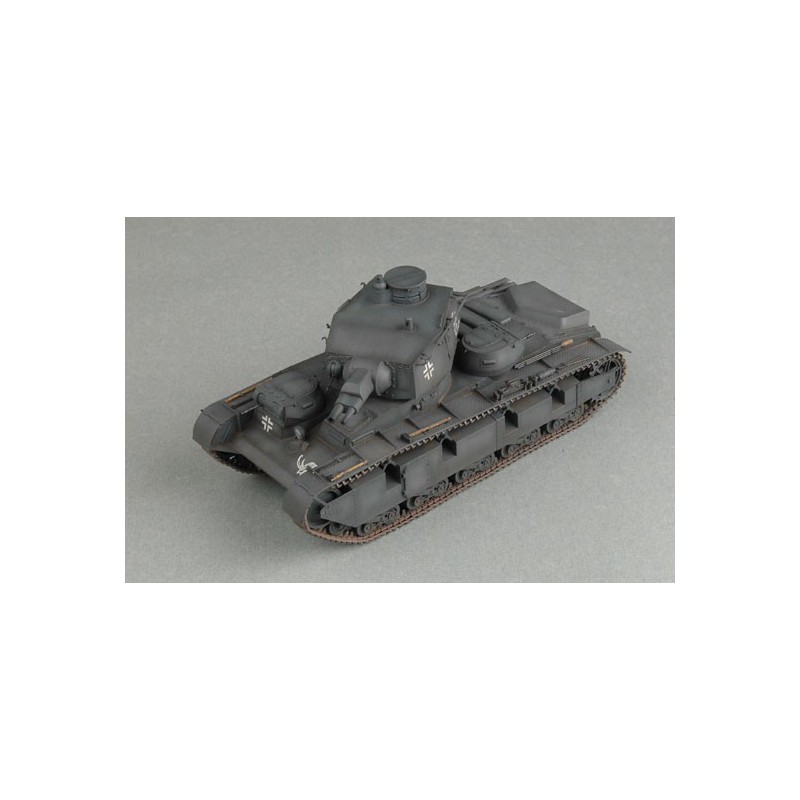 Maquette de Char en plastique GERMAN NEUBAUFAHRZEUG TYPE III