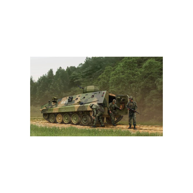 Maquette de Char en plastique PLA ZSD89 APC 1/35