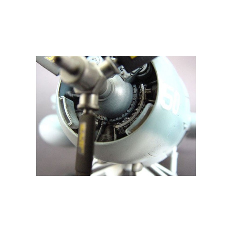 Maquette d'avion en plastique F4F-4 WILDCAT