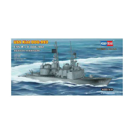 Maquette de Bateau en plastique USS KIDD DDG-993 1/125 Maquette de Bateau en plastique USS KIDD DDG-993 1/125