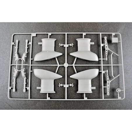 Maquette d'avion en plastique Junkers Ju-87B-2/U4 Stuka 1/24