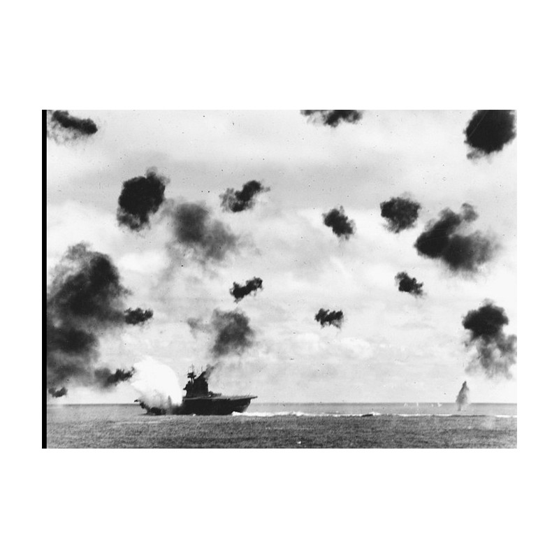 Maquette de Bateau en plastique US NAVY YORKTOWN CV-5 1/200