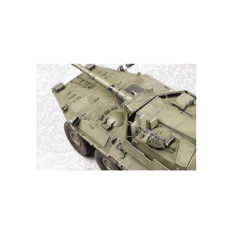 Maquette de Char en plastique ITALIAN B1 CENTAURO