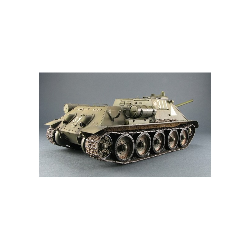 Maquette de Char en plastique SU-85 Mod 1944 Int. Kit 1/35