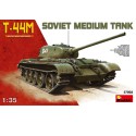 Maquette de Char en plastique T-44M Soviet Tank 1/35 Maquette de Char en plastique T-44M Soviet Tank 1/35