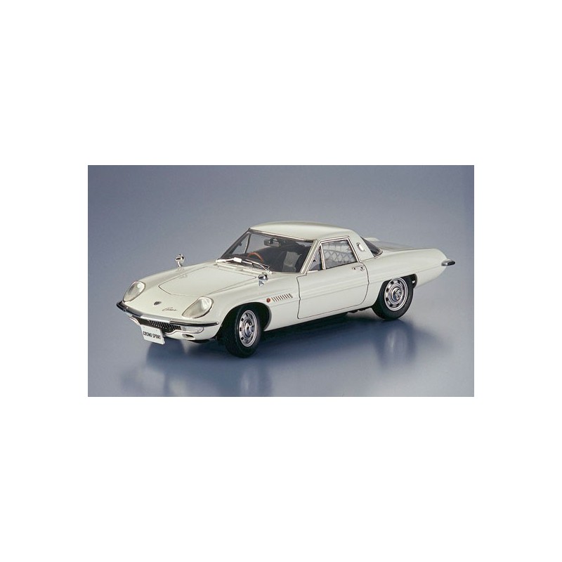 Maquette de voiture en plastique MAZDA COSMO SPORT L10B avec figurine
