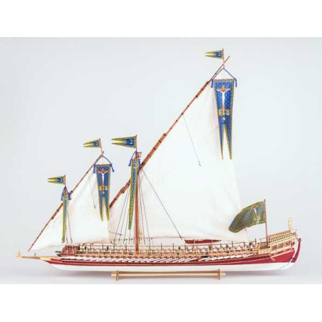 Bateau statique LA REALE Bateau statique LA REALE