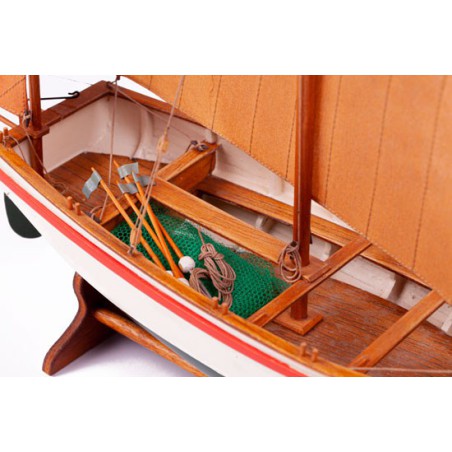 Bateau statique Le Bayard 1/30 Bateau statique Le Bayard 1/30
