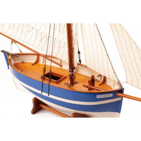 Bateau statique Espérance 1/30 Bateau statique Espérance 1/30