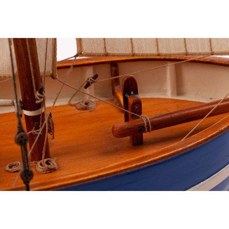 Bateau statique Espérance 1/30 Bateau statique Espérance 1/30