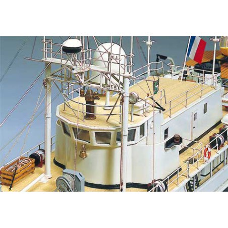 Bateau électrique radiocommandé CALYPSO RC 1/45 2018 Bateau électrique radiocommandé CALYPSO RC 1/45 2018